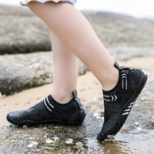 Lightweight Outdoor Aqua Shoes &amp;amp; Quick-Dry Barefoot Trail Sneakers