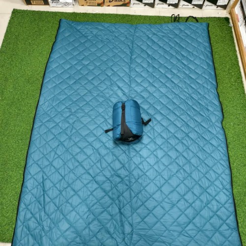 Ultra-Compact Outdoor Sleeping Bag