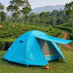 Lightweight Waterproof 2-3 Person Camping Tent.